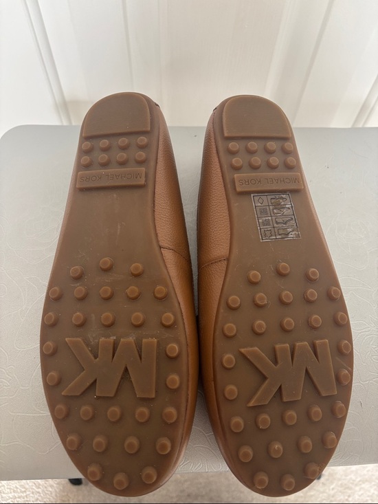 Michael Kors Chestnut Brown Leather Bow Moccasin Loafers - Picture 4 of 4